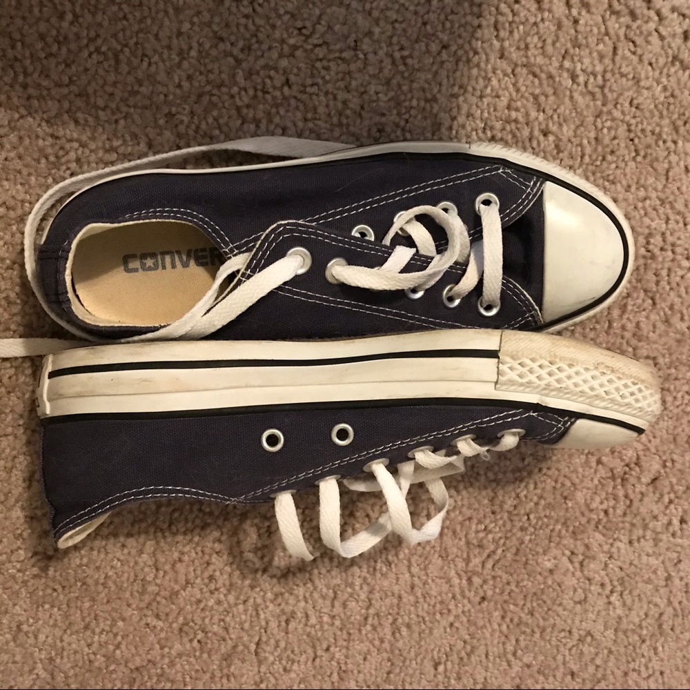 Converse - Picture 2 of 5
